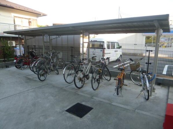 メゾン ラフォーレの物件内観写真